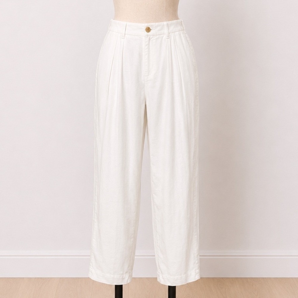 NEW - Vince Pleat Front Tapered Trouser‎ in Optic White Italian Fabric Size 14